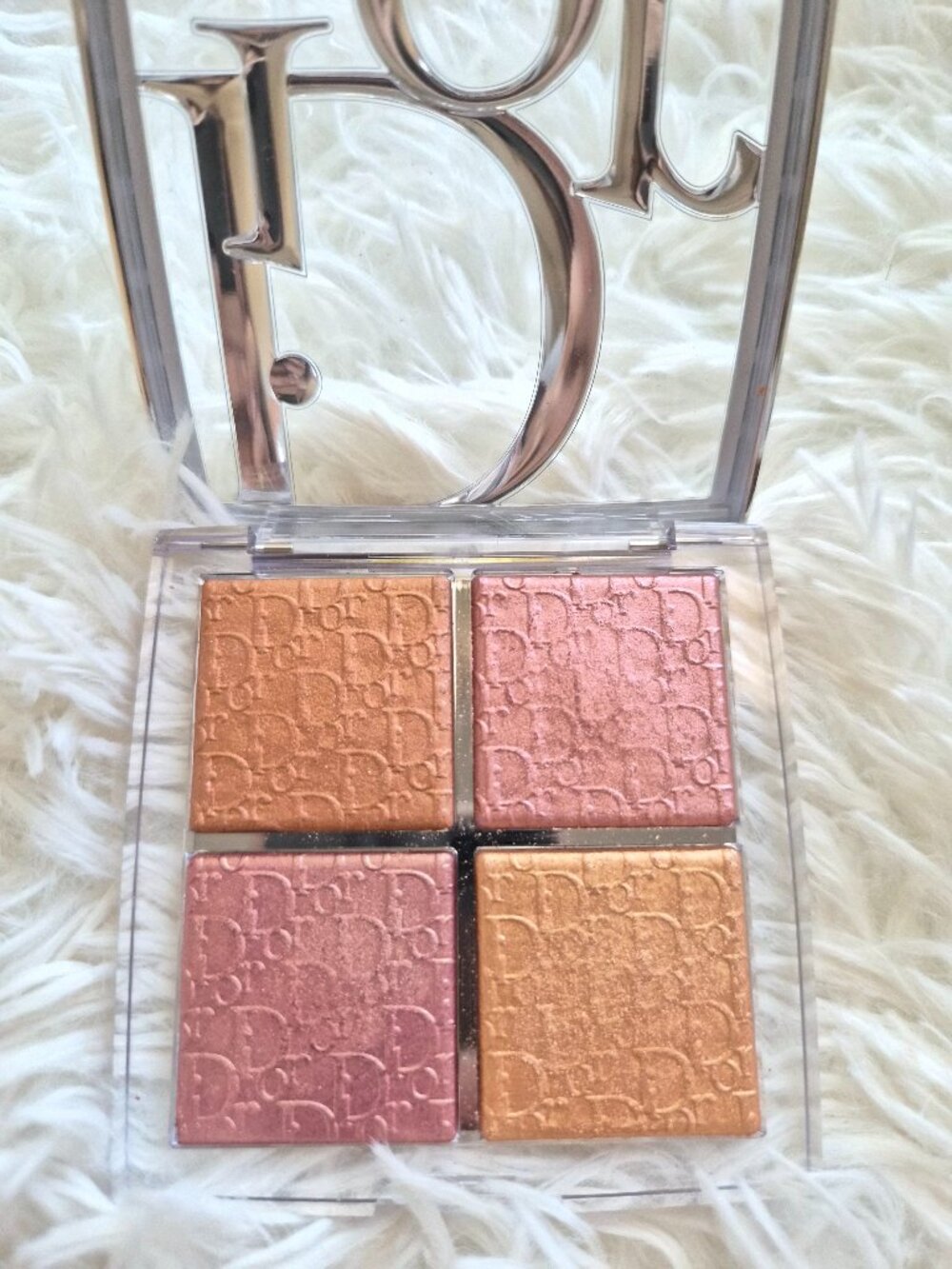 Authentic ✅️ Backstage Sunlit Amber Glow 005
